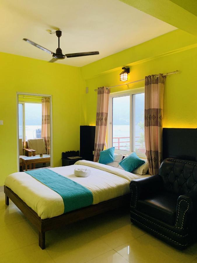 Hotel October Inn Ποκάρα Εξωτερικό φωτογραφία