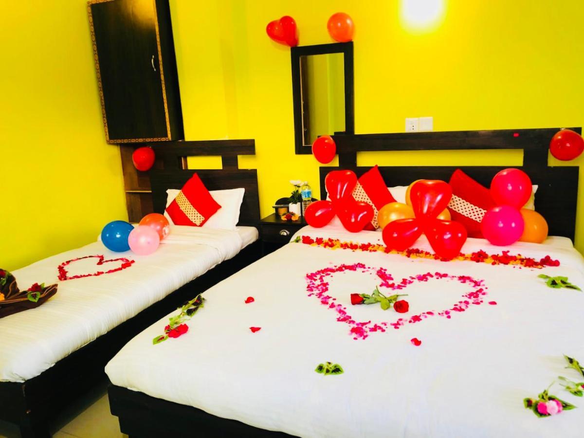 Hotel October Inn Ποκάρα Εξωτερικό φωτογραφία